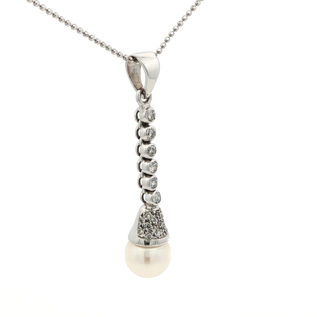 laterale3 Collana oro bianco perla e diamanti