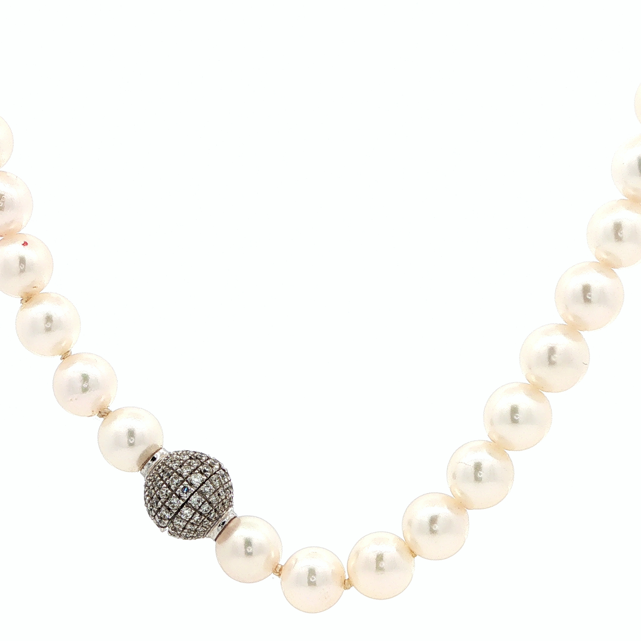 Collana Perle chiusura brillanti frontale