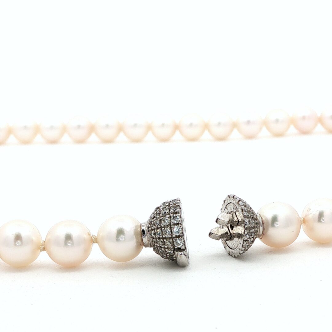 Collana Perle chiusura brillanti chiusura aperta