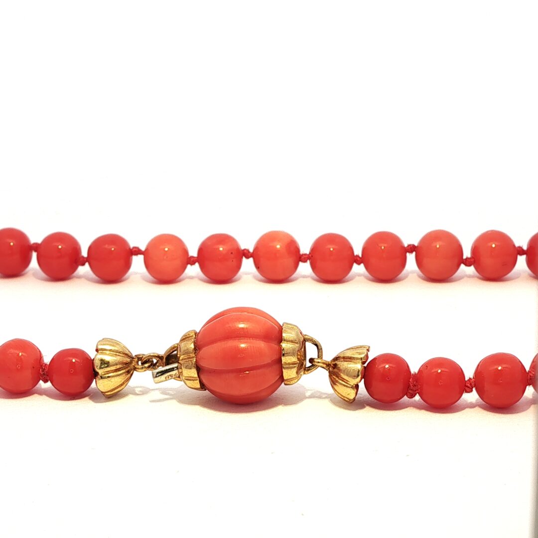 Collana Corallo Rosso e Oro chiusura